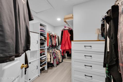 82 Moonlight Court Toms River NJ 08753