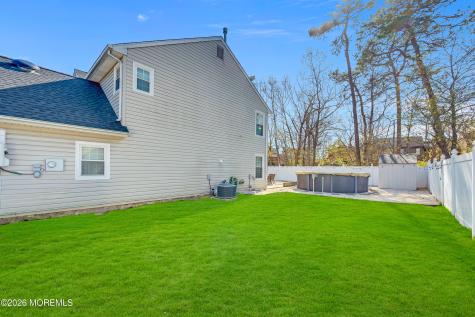 82 Moonlight Court Toms River NJ 08753