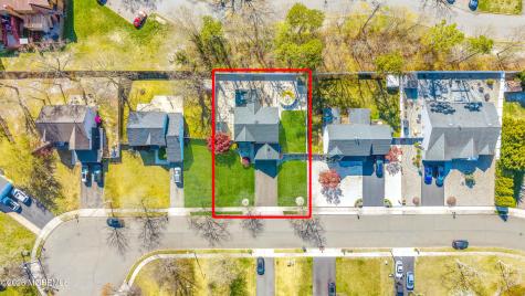 82 Moonlight Court Toms River NJ 08753