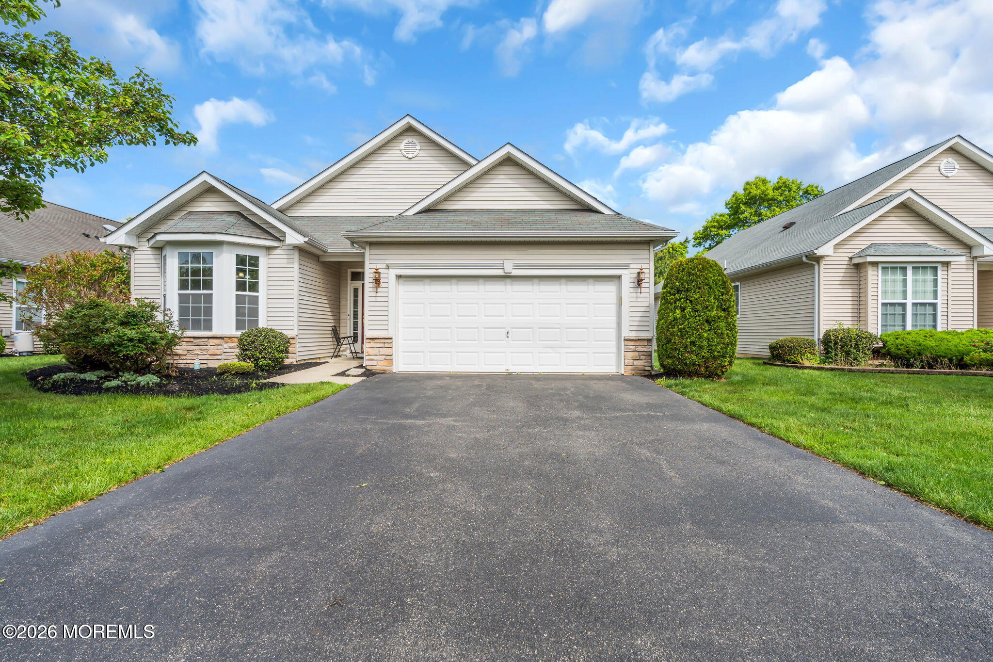 317 Damiano Way Lakewood NJ 08701