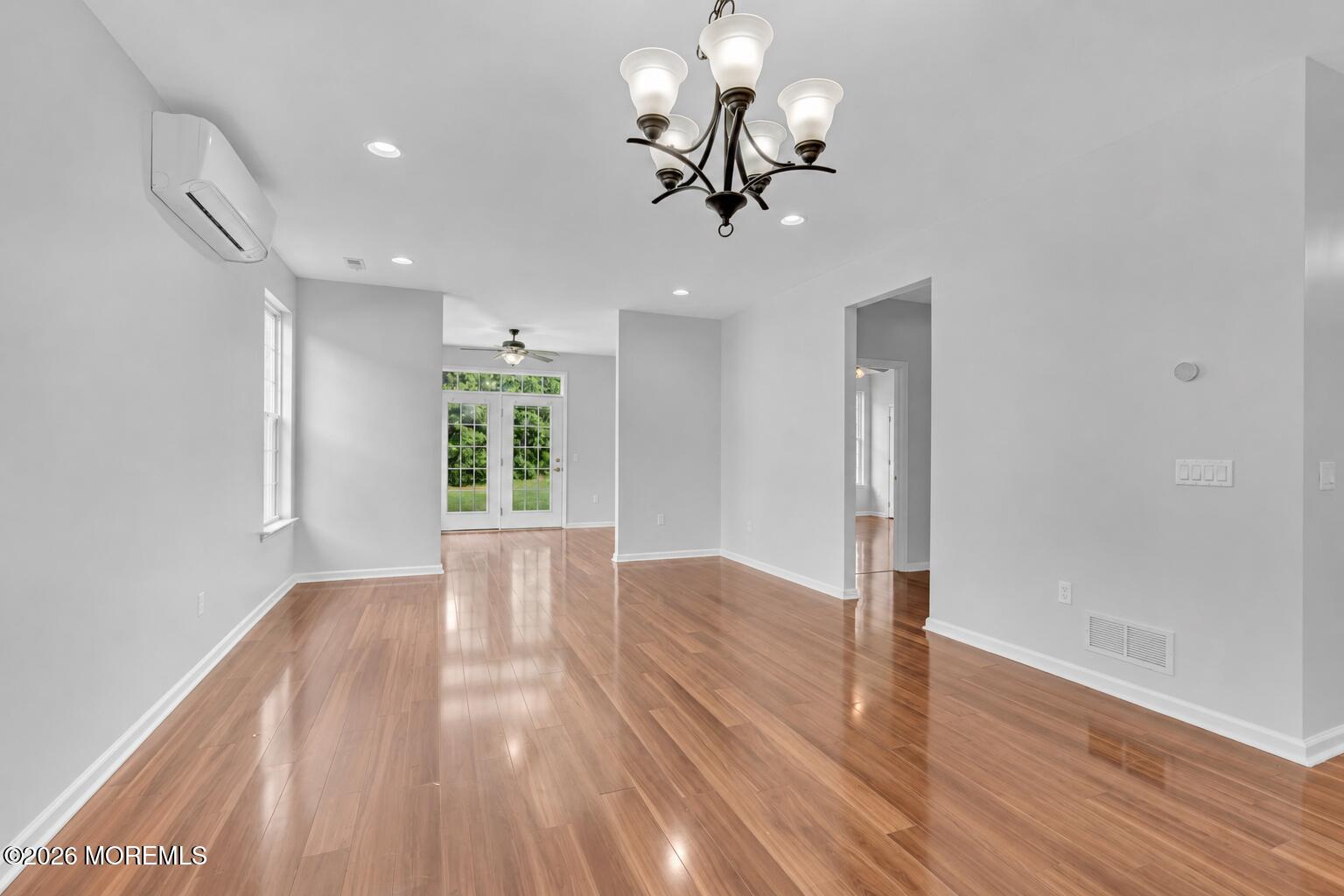317 Damiano Way Lakewood NJ 08701