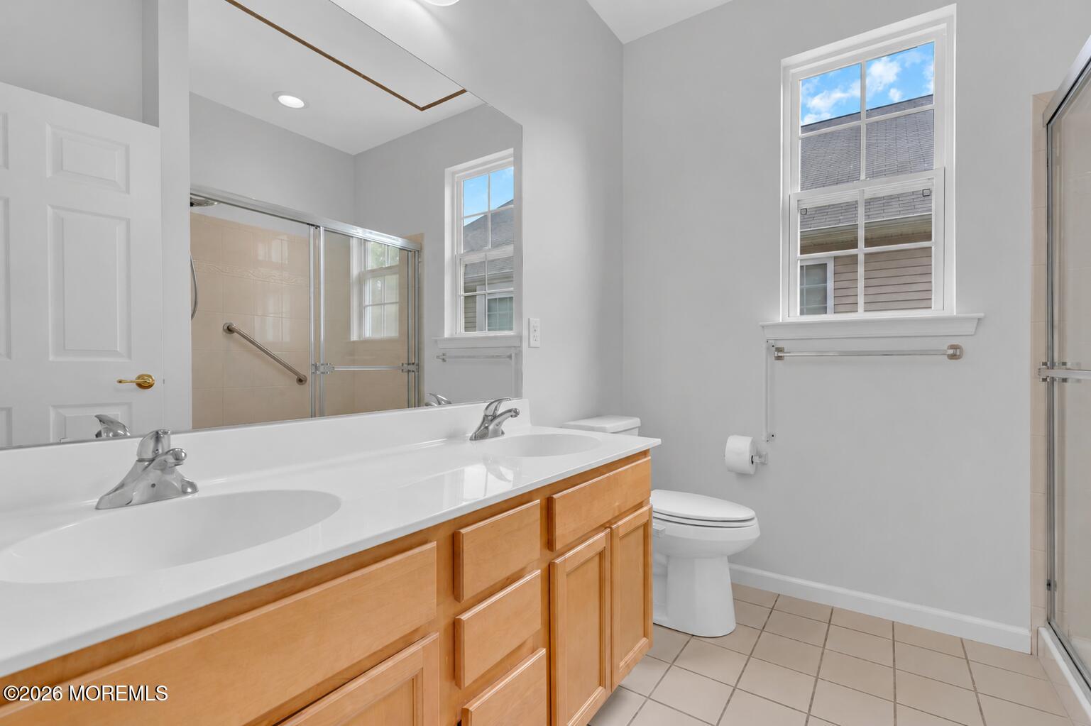 317 Damiano Way Lakewood NJ 08701