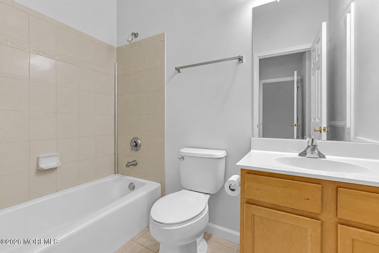 317 Damiano Way Lakewood NJ 08701