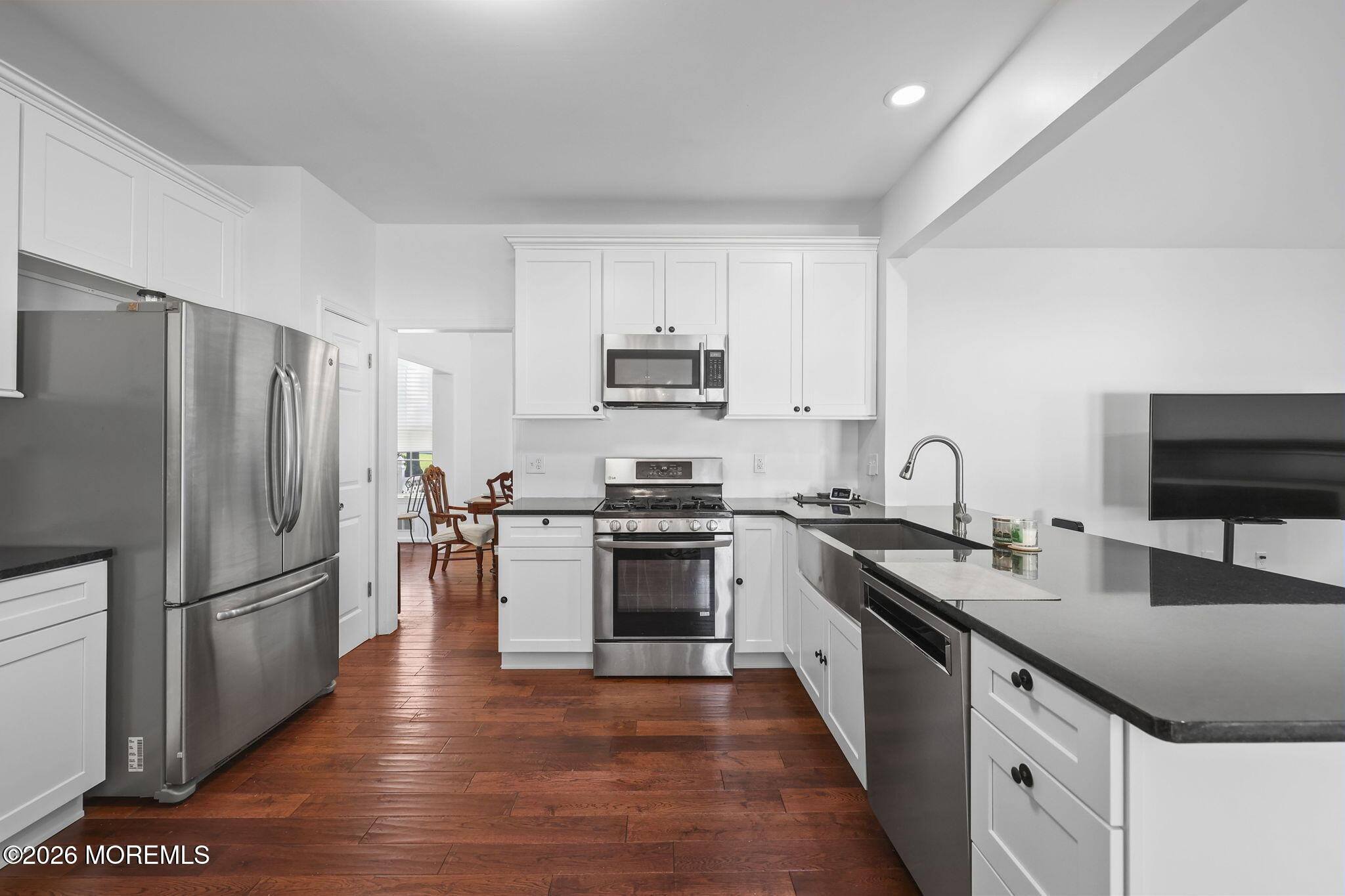 2 Sparrow Court Jackson NJ 08527