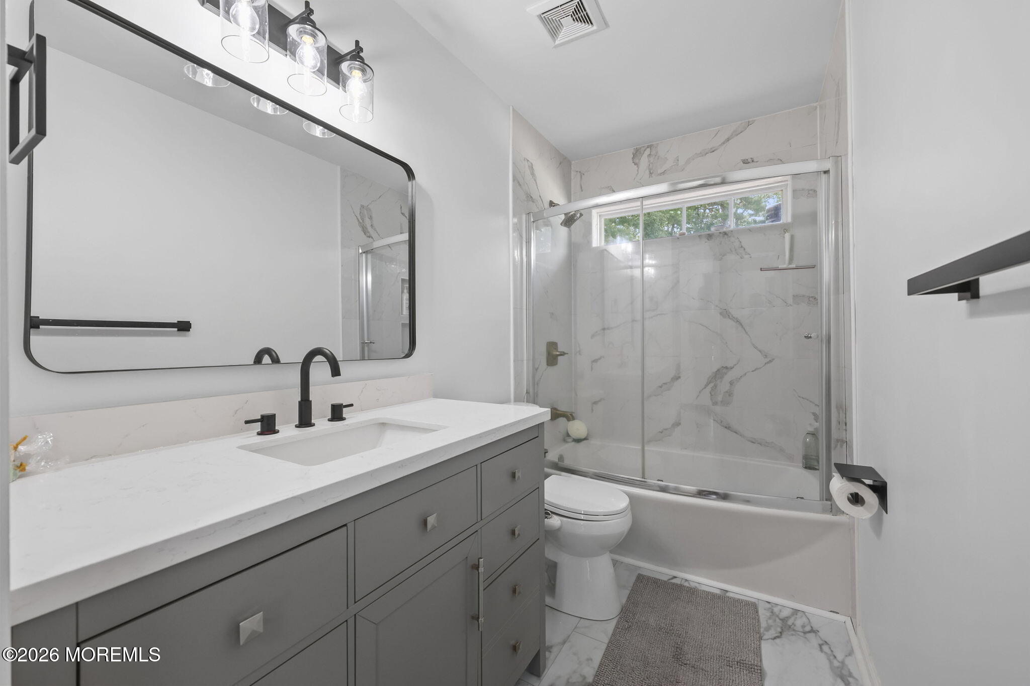 2 Sparrow Court Jackson NJ 08527