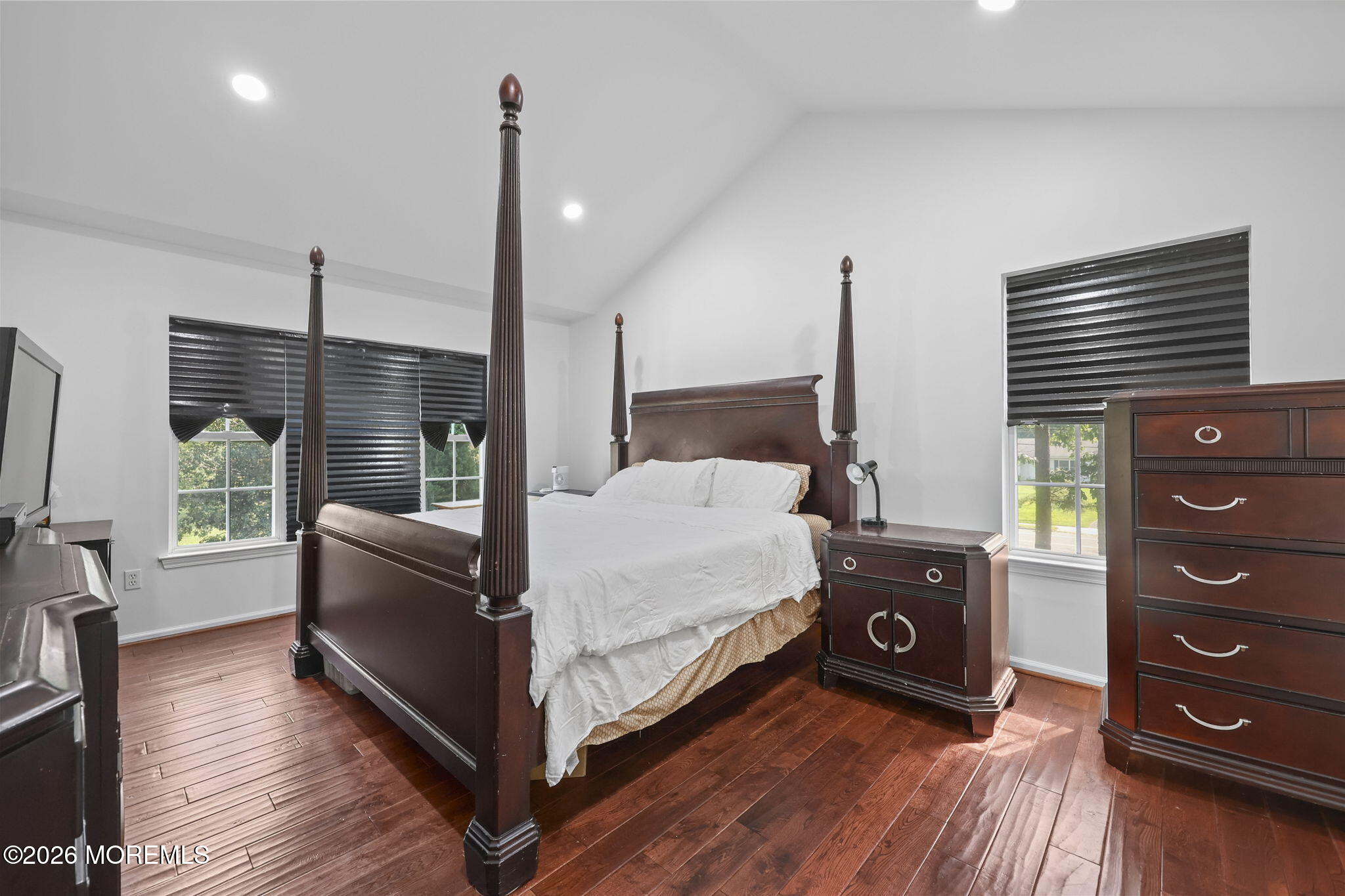 2 Sparrow Court Jackson NJ 08527