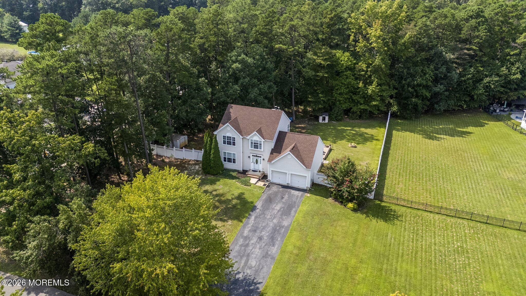 2 Sparrow Court Jackson NJ 08527