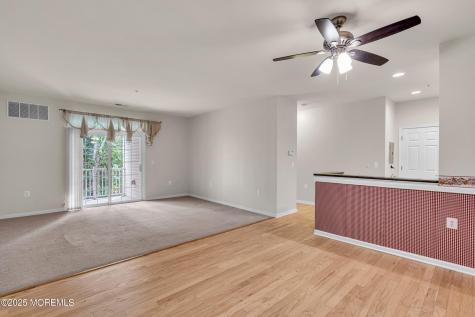 425 Sophee Lane Lakewood NJ 08701