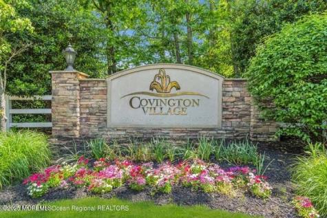 425 Sophee Lane Lakewood NJ 08701