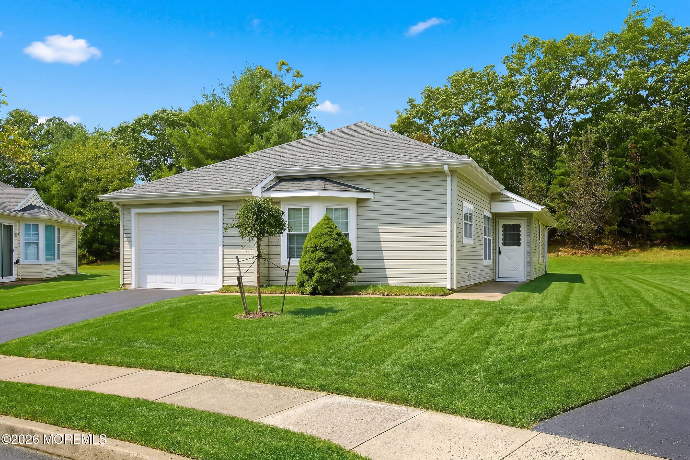 23 Sequoia Court Barnegat NJ 08005