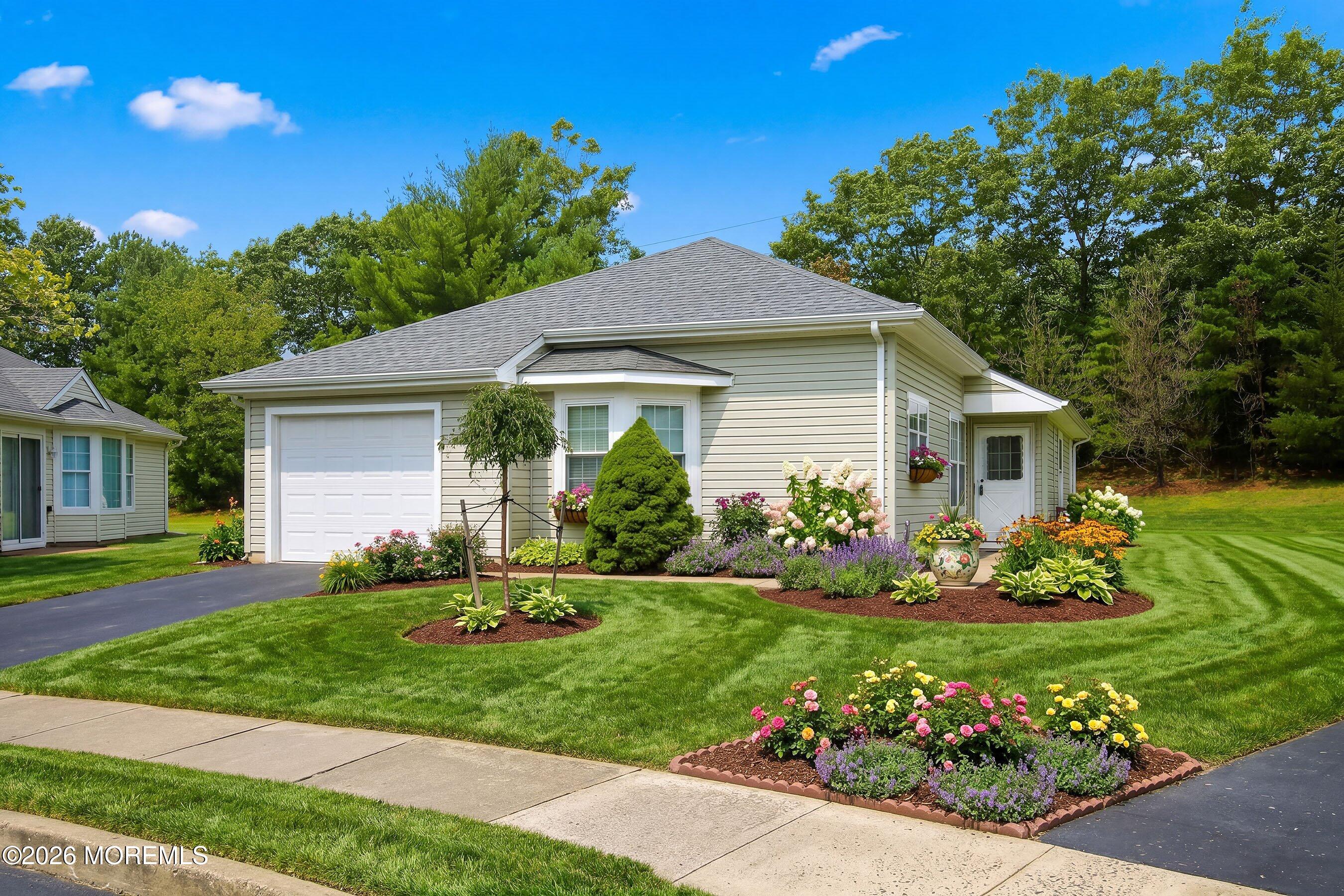 23 Sequoia Court Barnegat NJ 08005