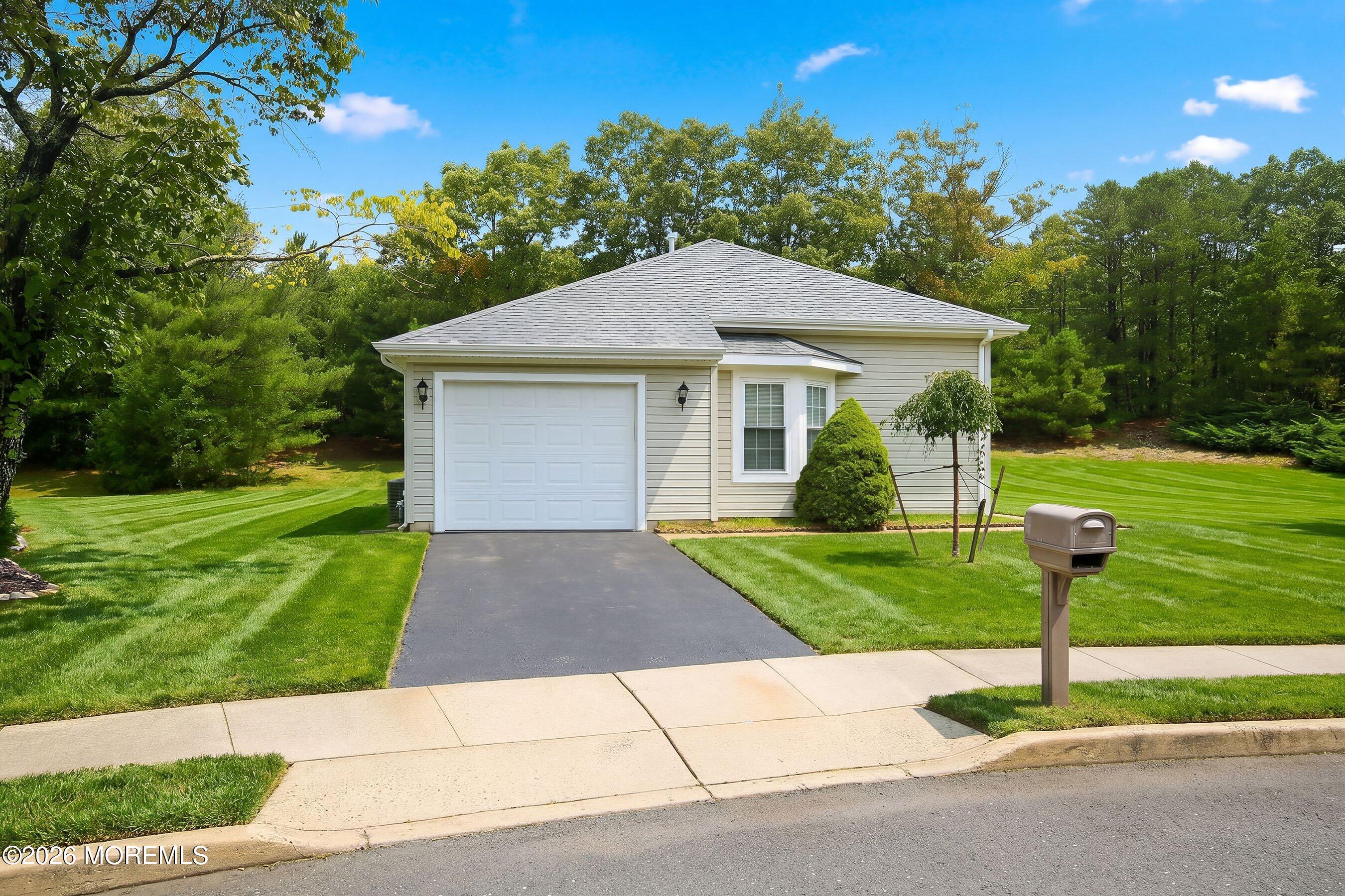 23 Sequoia Court Barnegat NJ 08005