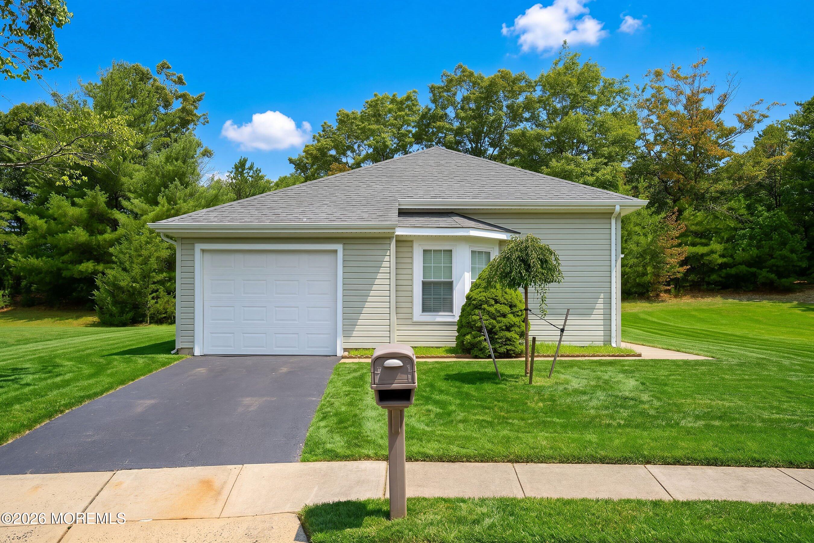 23 Sequoia Court Barnegat NJ 08005