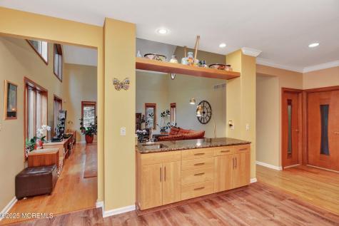 7 Mccampbell Road Holmdel NJ 07733