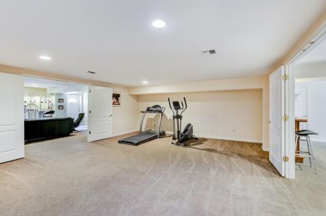 7 Mccampbell Road Holmdel NJ 07733