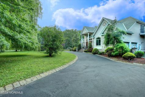 7 Mccampbell Road Holmdel NJ 07733