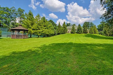 7 Mccampbell Road Holmdel NJ 07733