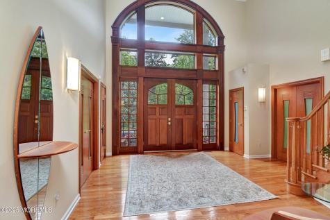 7 Mccampbell Road Holmdel NJ 07733