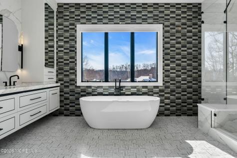 30 Winchester Lane Holmdel NJ 07733