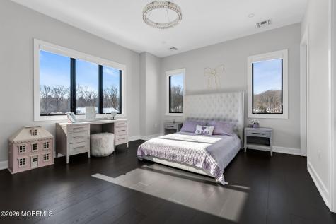 30 Winchester Lane Holmdel NJ 07733