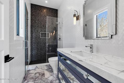 30 Winchester Lane Holmdel NJ 07733