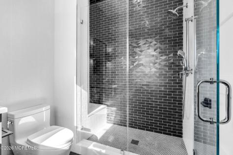 30 Winchester Lane Holmdel NJ 07733