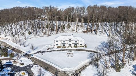 30 Winchester Lane Holmdel NJ 07733