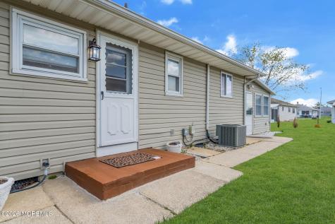 34 Tortola Street Toms River NJ 08757