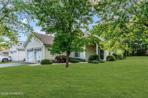 1 Golden Seasons Drive Lakewood NJ 08701
