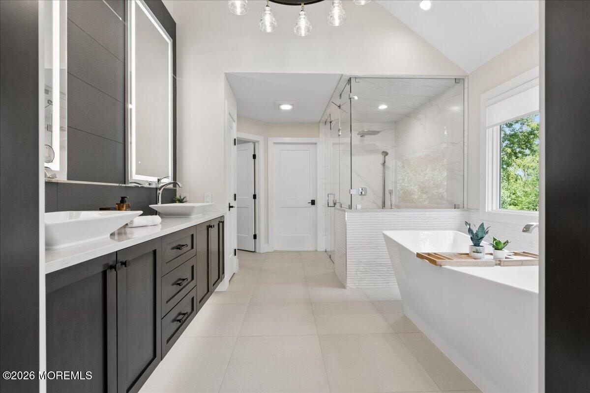 4 Liberty Lane Perrineville NJ 08535