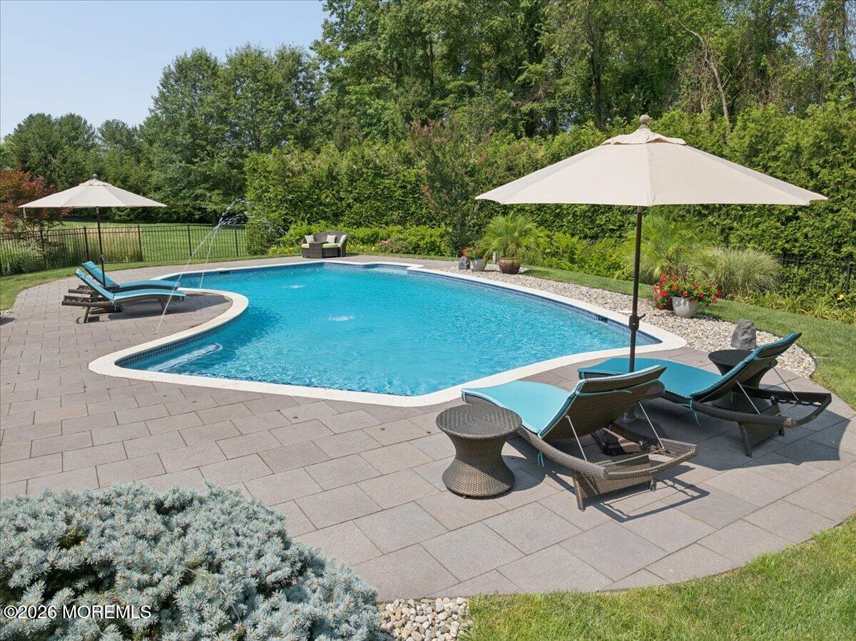 4 Liberty Lane Perrineville NJ 08535
