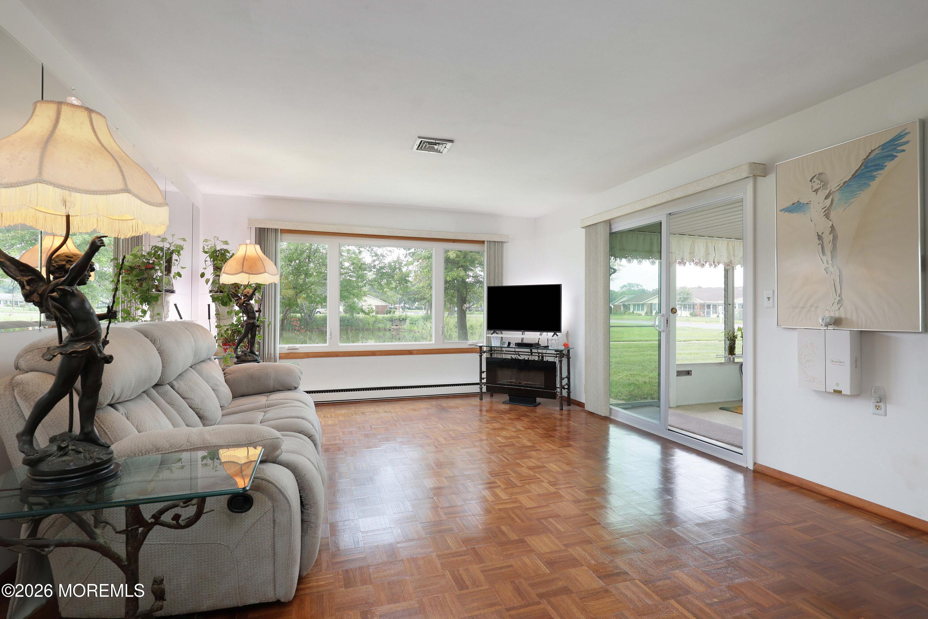 351A Dorchester Drive Lakewood NJ 08701