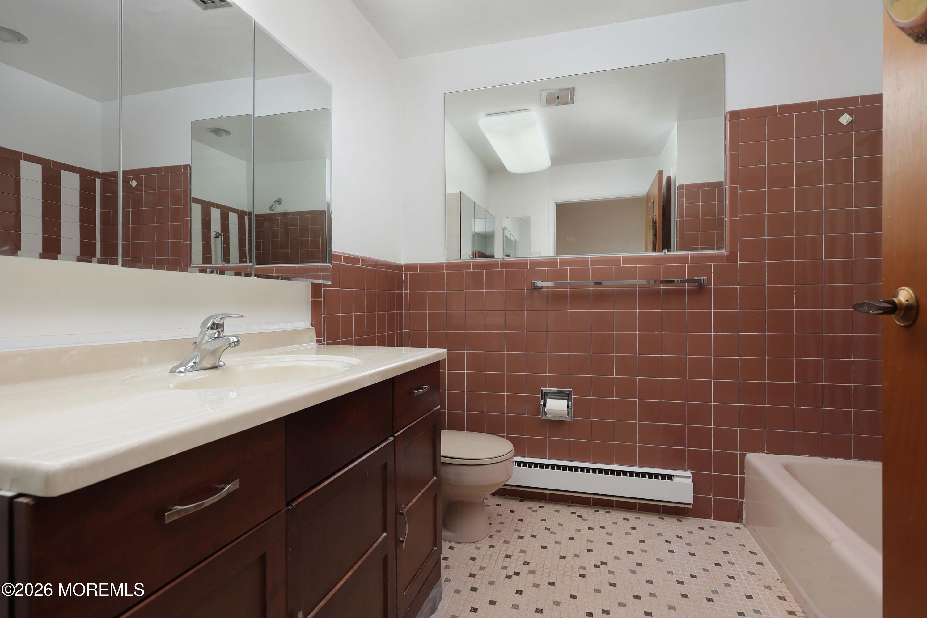 351A Dorchester Drive Lakewood NJ 08701