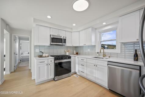 24 Willis Avenue Keansburg NJ 07734