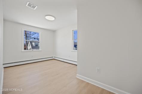 24 Willis Avenue Keansburg NJ 07734