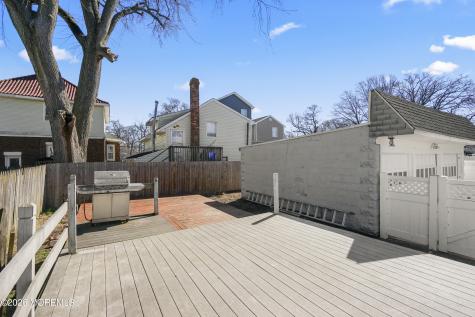 24 Willis Avenue Keansburg NJ 07734
