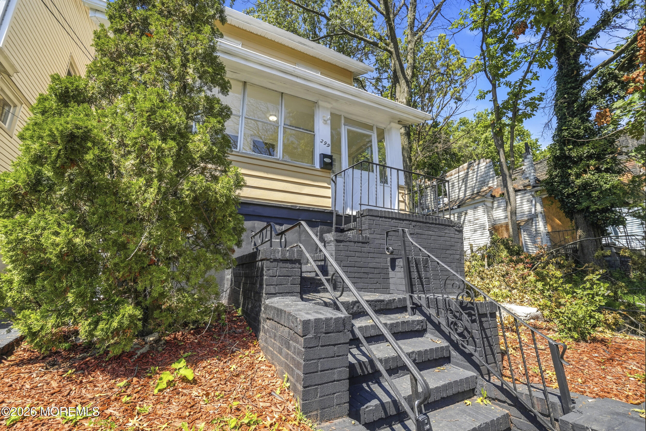 299 Smith Street Newark NJ 07106