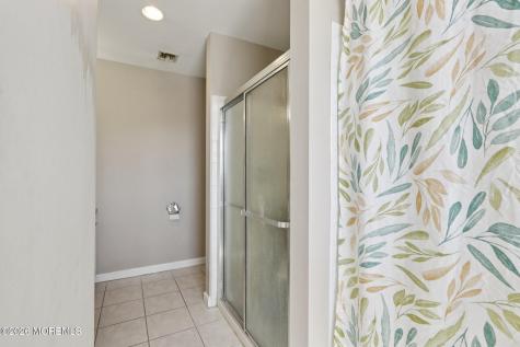 187 Compass Road Manahawkin NJ 08050