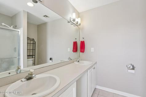 187 Compass Road Manahawkin NJ 08050