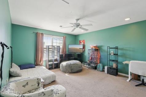 187 Compass Road Manahawkin NJ 08050