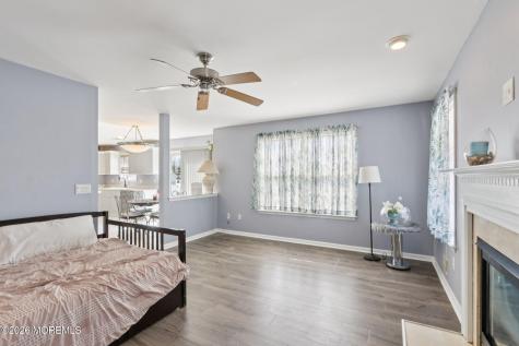 187 Compass Road Manahawkin NJ 08050