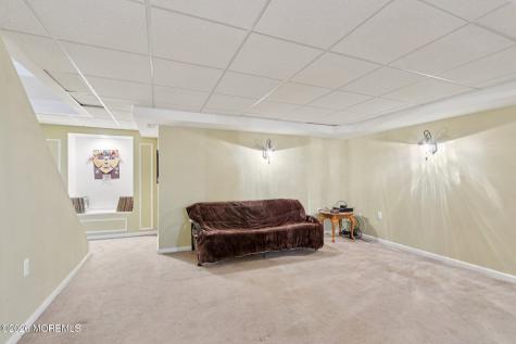 187 Compass Road Manahawkin NJ 08050