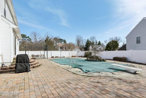187 Compass Road Manahawkin NJ 08050