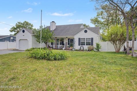 125 Gangway Lane Manahawkin NJ 08050