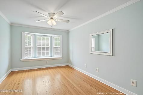 125 Gangway Lane Manahawkin NJ 08050