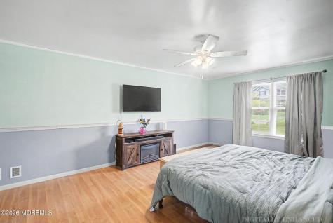 125 Gangway Lane Manahawkin NJ 08050