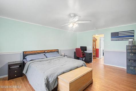 125 Gangway Lane Manahawkin NJ 08050