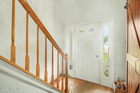 125 Gangway Lane Manahawkin NJ 08050