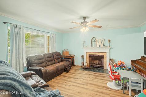 125 Gangway Lane Manahawkin NJ 08050