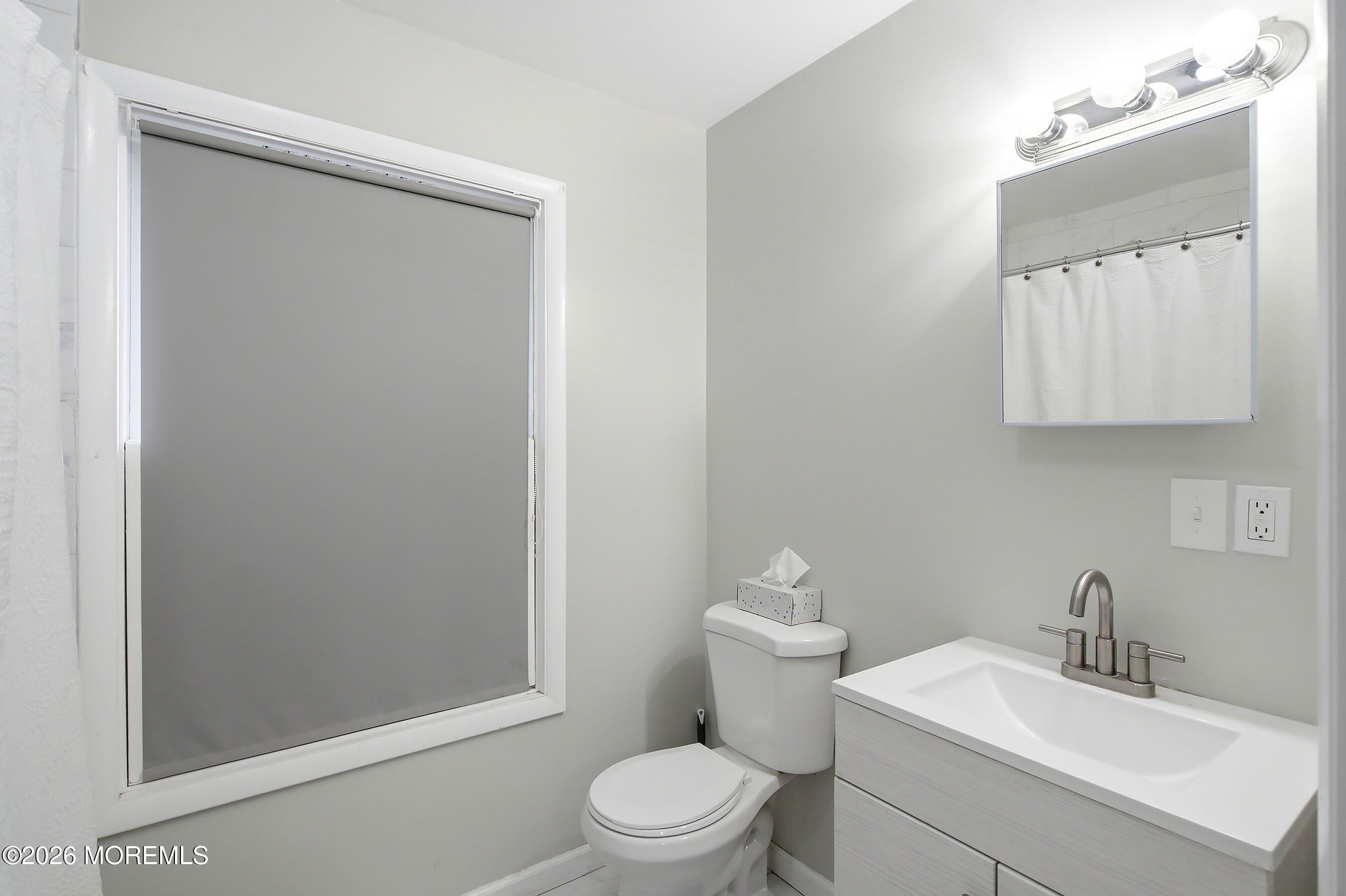 18 Wyoming Drive Jackson NJ 08527